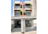 Bán nhà nở hậu 1 trệt 2 lầu gần làng đại học dĩ an sài gòn